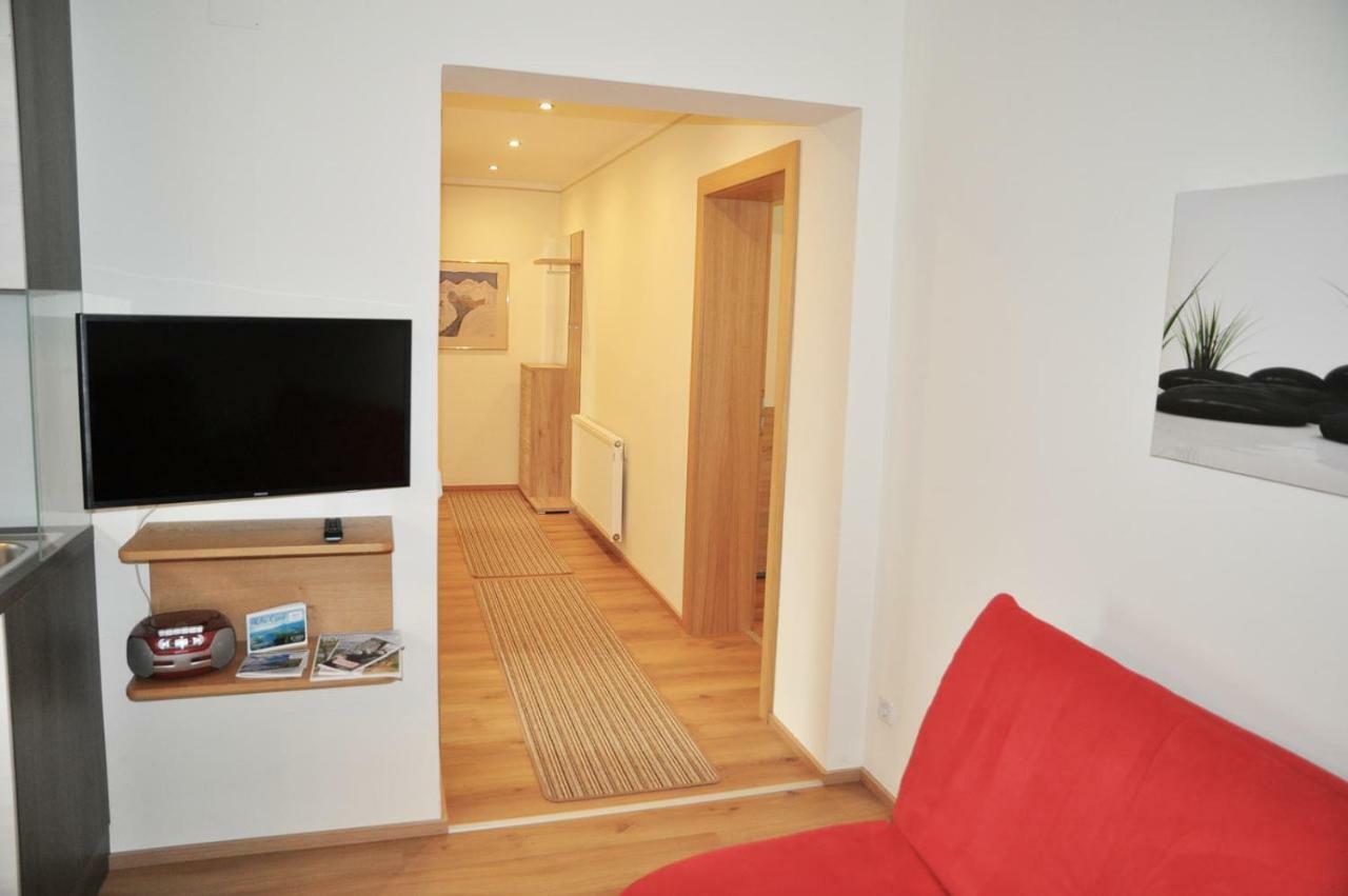Apartments Jernej Am Turnersee 圣卡荐 外观 照片